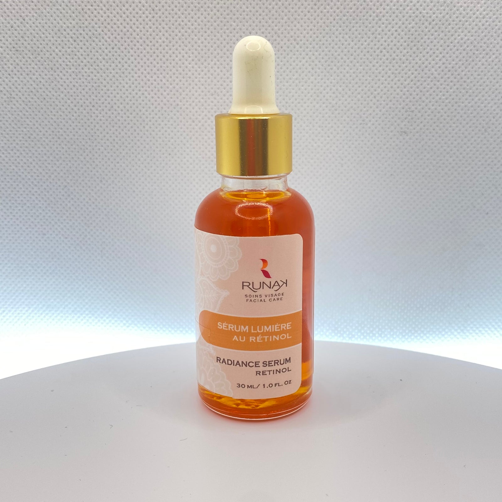 SÉRUM LUMIÈRE AU RÉTINOL – NOUVEAUTÉ